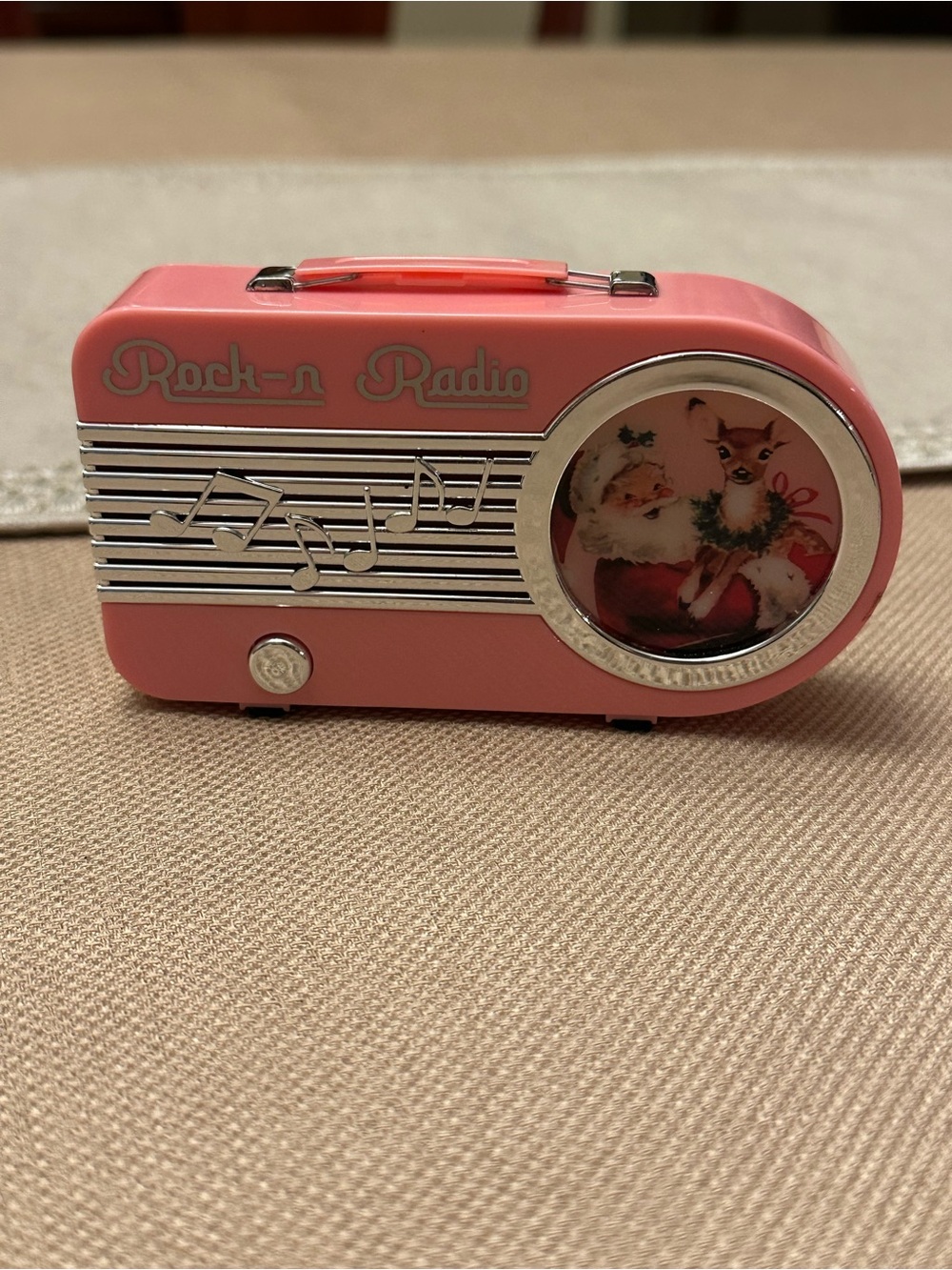 Vintage Pink Christmas Radio